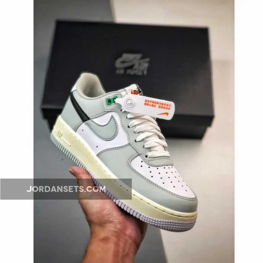 Nike Air Force 1 Low Split Light Silver