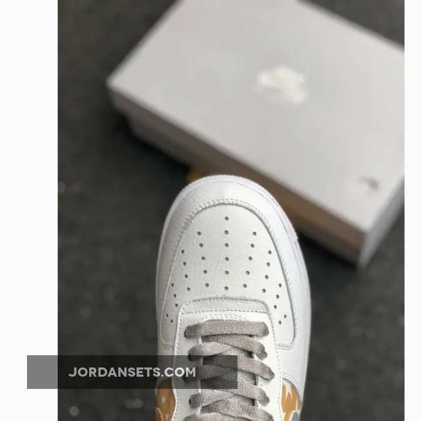 Nike Air Force 1 Low "Stars" White/Metallic Silver-Tan Nike Air Force 1 Low "Stars" White/Metallic Silver-Tan