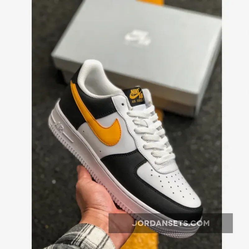 Nike Air Force 1 Low ‘Taxi’ Black/University Gold-White