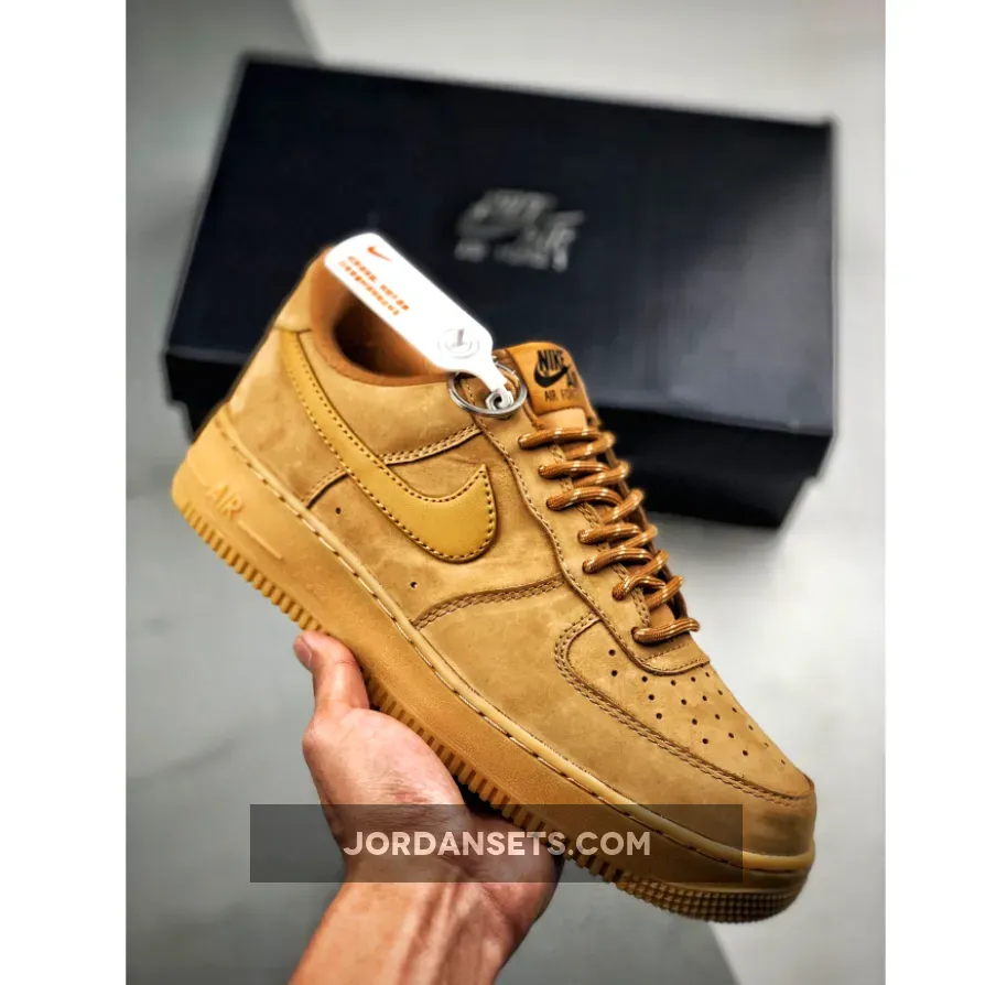 Nike Air Force 1 Low Wheat