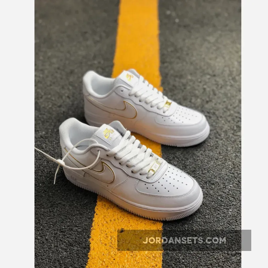 Nike Air Force 1 Low WMNS ‘Golden Swoosh’ White Nike Air Force 1 Low WMNS ‘Golden Swoosh’ White