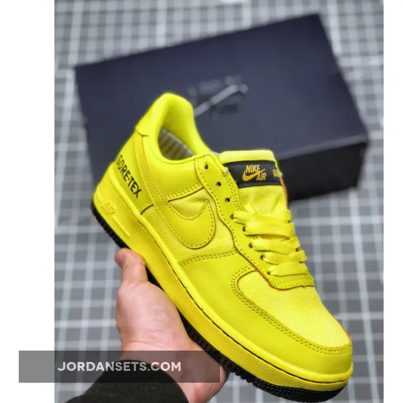 Nike Air Force 1 Low WTR Gore-Tex Dynamic Yellow