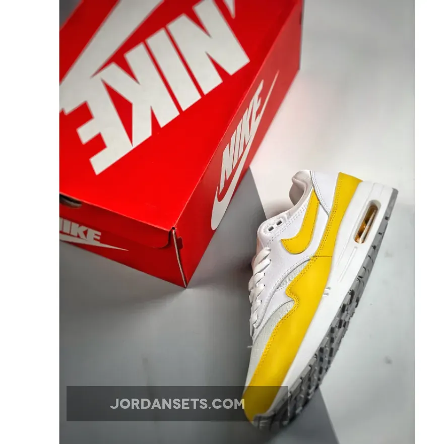 Nike Air Max 1 Tour Yellow Nike Air Max 1 Tour Yellow