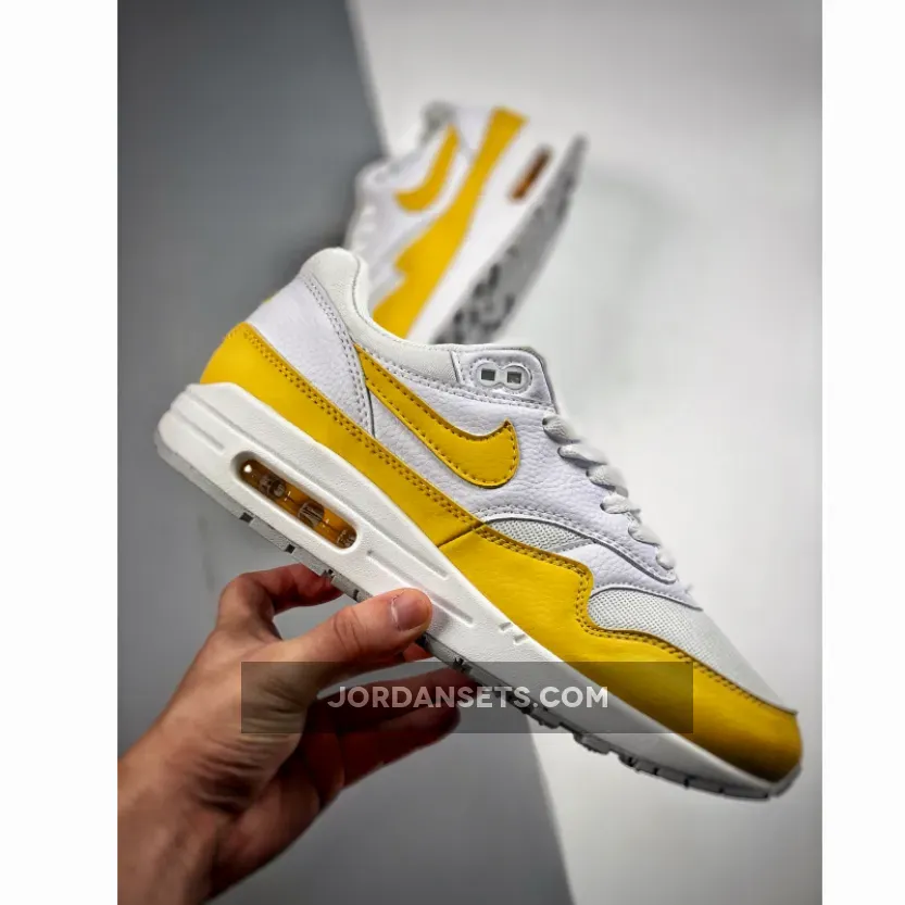 Nike Air Max 1 Tour Yellow Nike Air Max 1 Tour Yellow