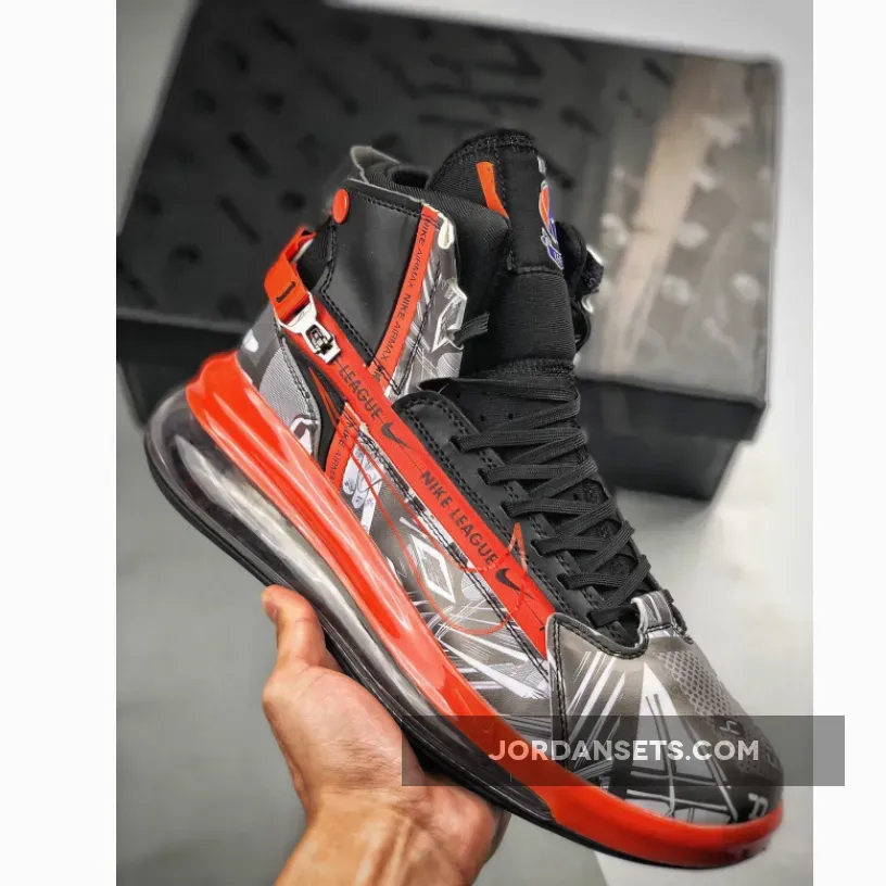 Nike Air Max 720 Saturn Black/Team Orange