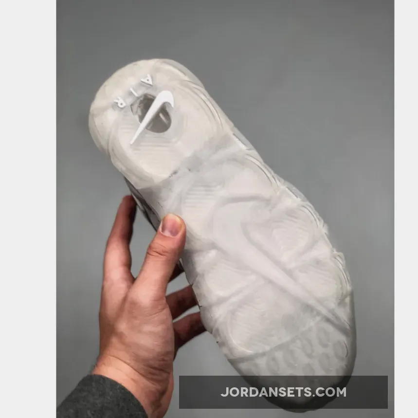 Nike Air More Uptempo White/Chrome-Blue Tint Nike Air More Uptempo White/Chrome-Blue Tint