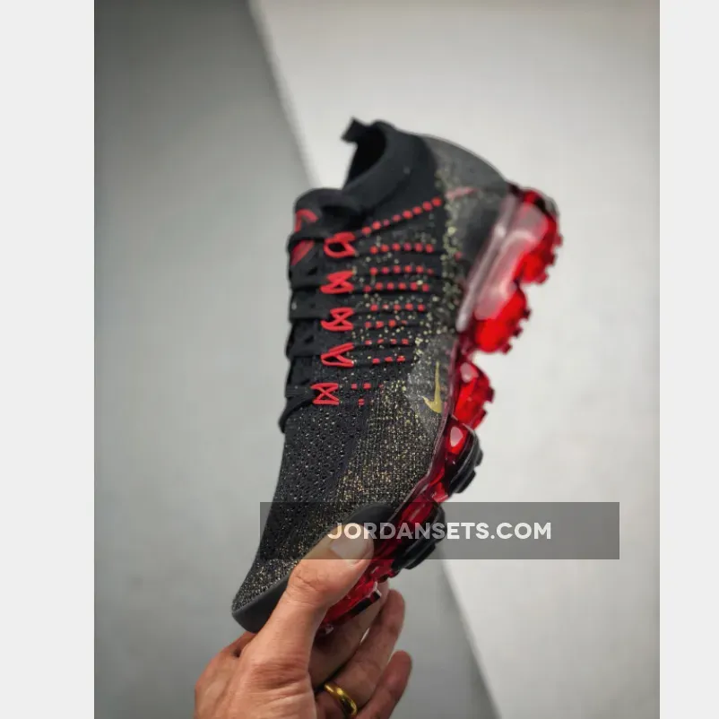 Nike Air VaporMax 2.0 "CNY" Black/Metallic Gold-University Red Nike Air VaporMax 2.0 "CNY" Black/Metallic Gold-University Red