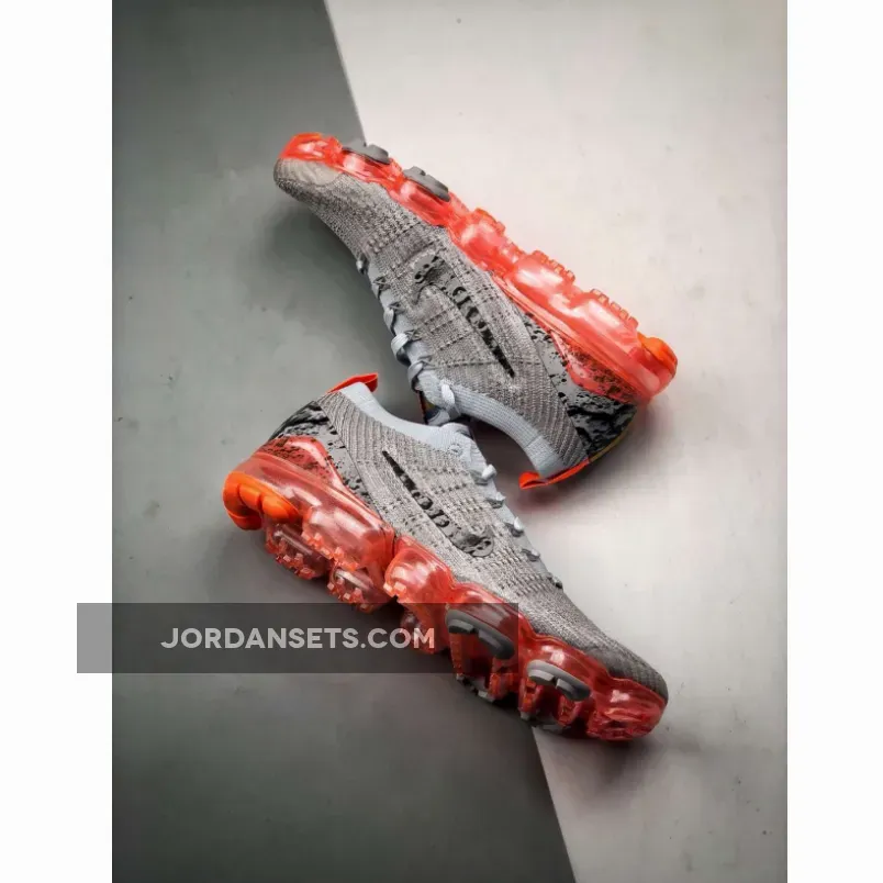 Nike Air VaporMax 3.0 "Moon Landing" Nike Air VaporMax 3.0 "Moon Landing"