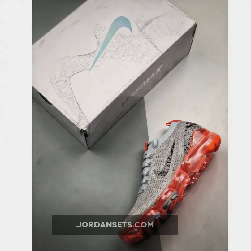 Nike Air VaporMax 3.0 "Moon Landing" Nike Air VaporMax 3.0 "Moon Landing"