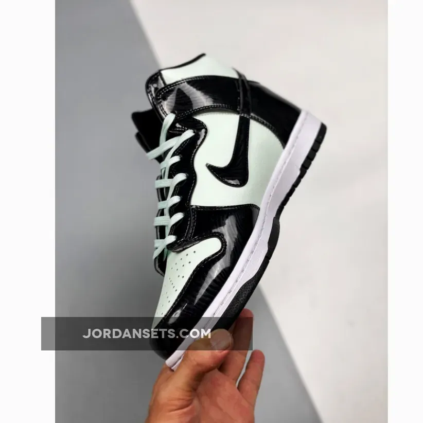 Nike Dunk High "All-Star 2021" Barely Green/Black-White Nike Dunk High "All-Star 2021" Barely Green/Black-White