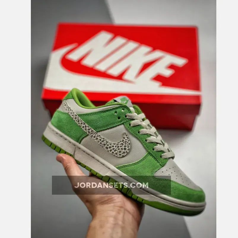 Nike Dunk Low "Safari Swoosh" Chlorophyll/Light Iron Ore-Cave Stone