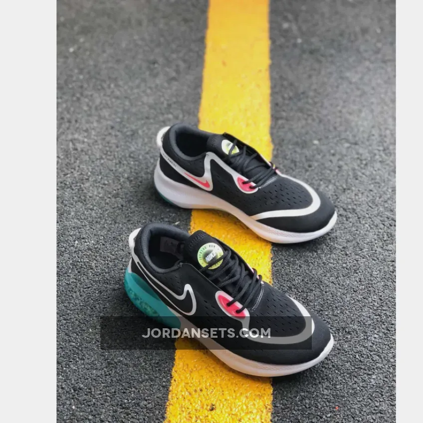 Nike Joyride Run 2 POD Black/White Nike Joyride Run 2 POD Black/White