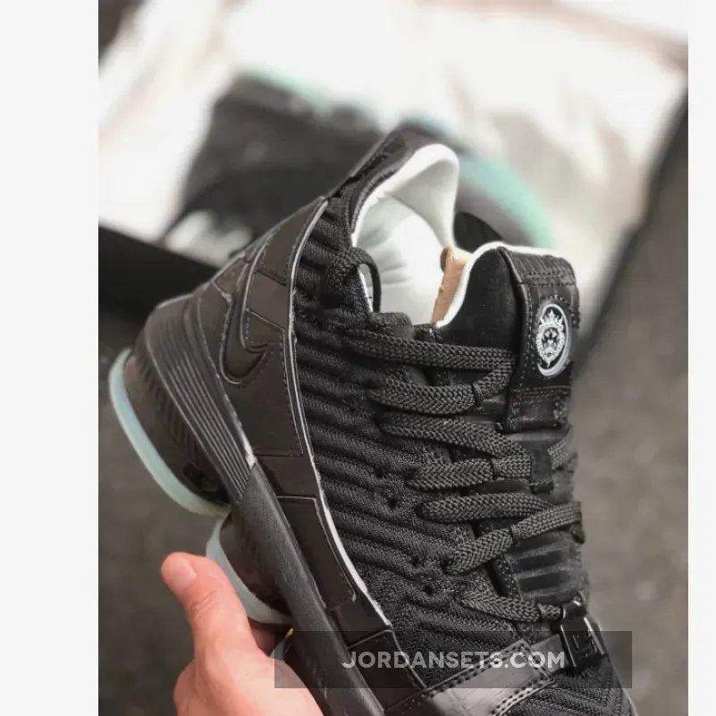 Nike LeBron 16 ‘Glow in the Dark’ Black/Black-Glow Nike LeBron 16 ‘Glow in the Dark’ Black/Black-Glow