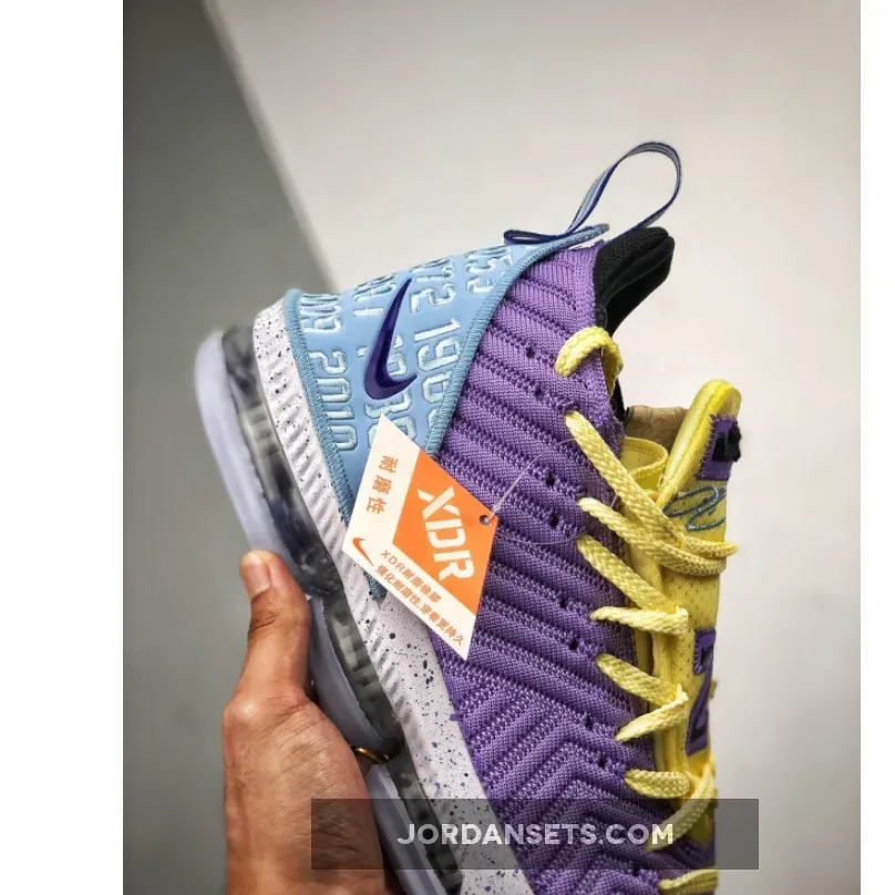 Nike LeBron 16 "Heritage" Nike LeBron 16 "Heritage"