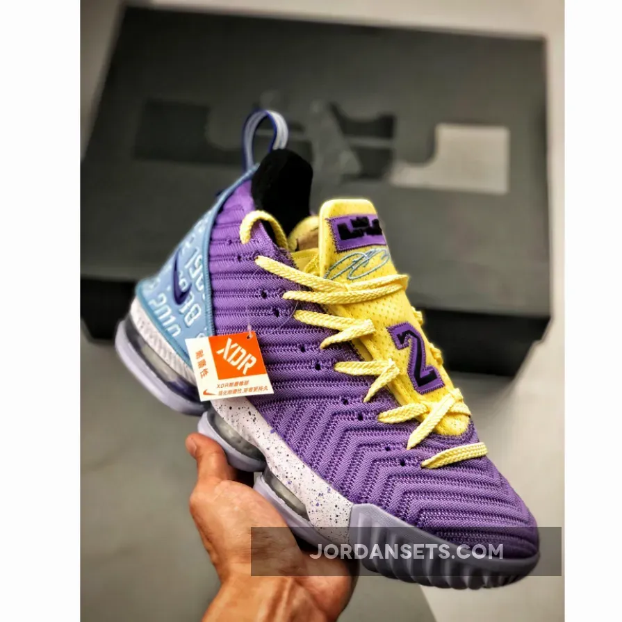 Nike LeBron 16 "Heritage" Nike LeBron 16 "Heritage"