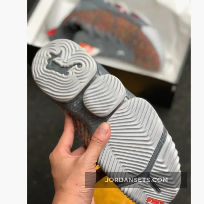 Nike LeBron 16 Multi Nike LeBron 16 Multi