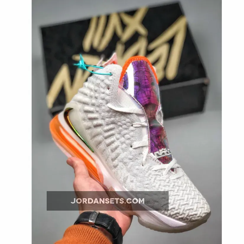 Nike LeBron 17 "Future Air"