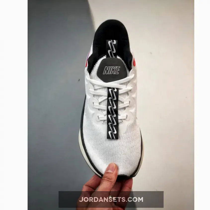 Nike Motiva SE Pale Ivory/Black/Lime Blast Nike Motiva SE Pale Ivory/Black/Lime Blast