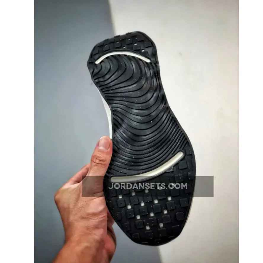 Nike Motiva SE Pale Ivory/Black/Lime Blast Nike Motiva SE Pale Ivory/Black/Lime Blast