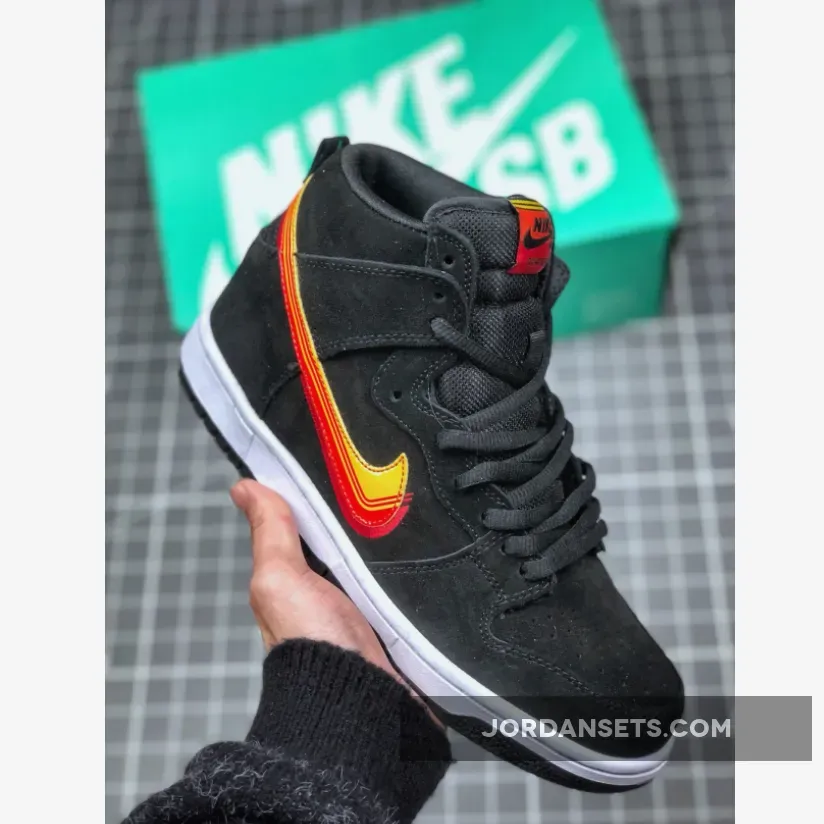Nike SB Dunk High ‘Truck It’ Pack Black