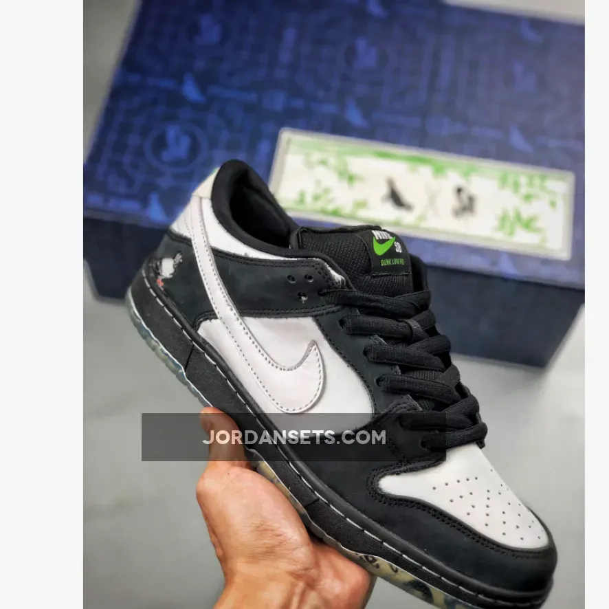 Nike SB Dunk Low "Panda Pigeon"