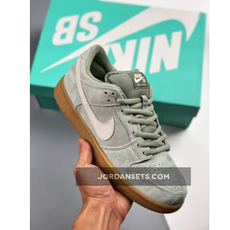 Nike SB Dunk Low Pro "Island Green" Jade Horizon/Pale Ivory