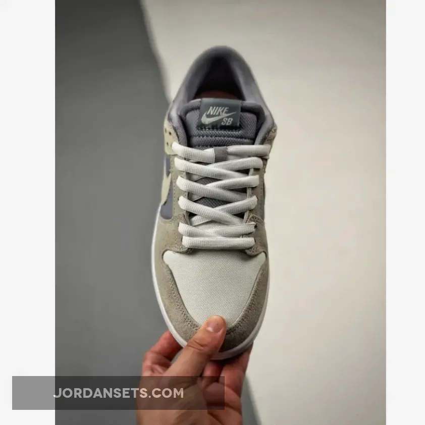 Nike SB Dunk Low Wolf Grey/White Nike SB Dunk Low Wolf Grey/White