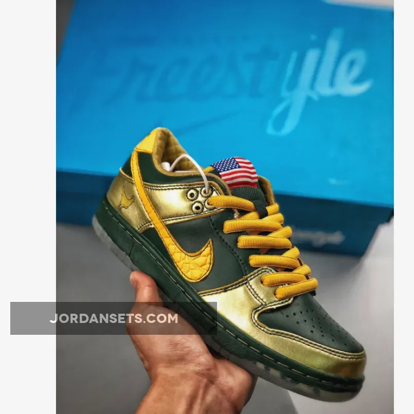 Nike SB Dunk Pro Low "Doernbecher" Fir/University Gold-Metallic Gold