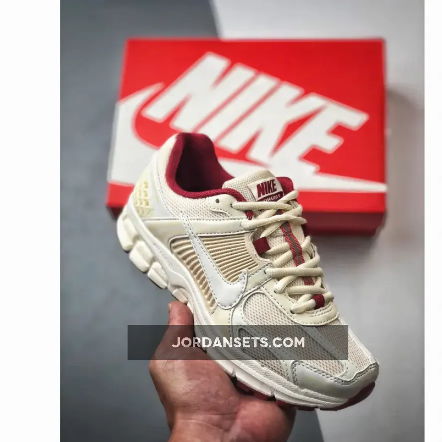 Nike Zoom Vomero 5 "Valentine’s Day" Coconut Milk
