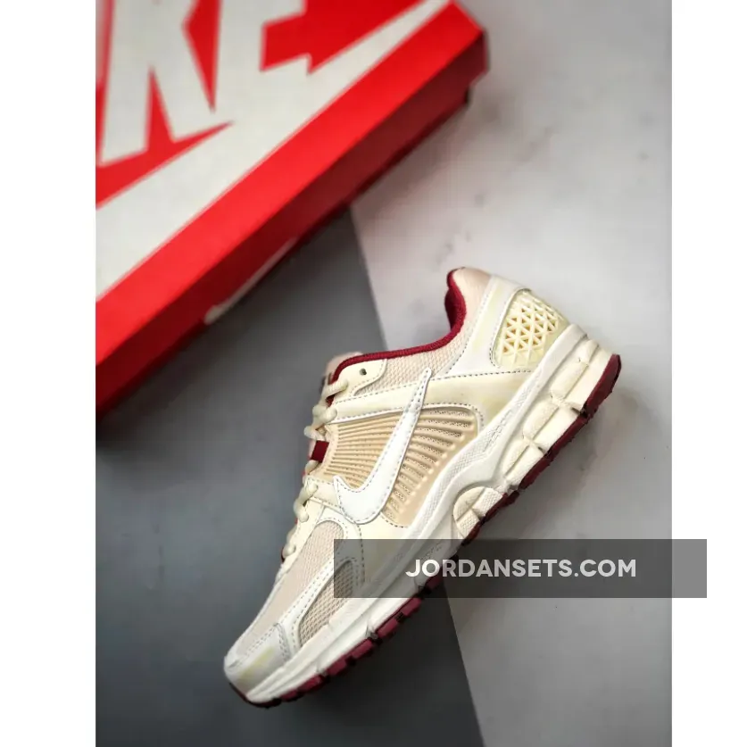 Nike Zoom Vomero 5 "Valentine’s Day" Coconut Milk Nike Zoom Vomero 5 "Valentine’s Day" Coconut Milk
