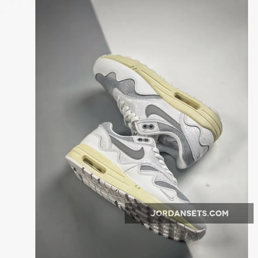 Patta x Nike Air Max 1 White Patta x Nike Air Max 1 White