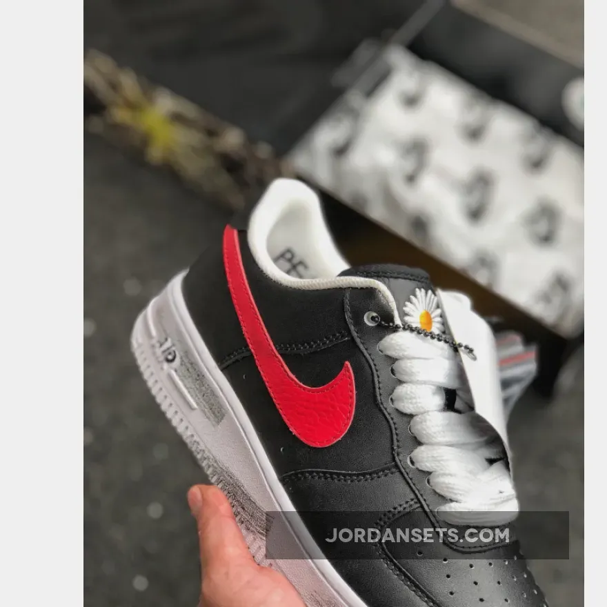 PEACEMINUSONE x Nike Air Force 1 Black/Sport Red-White PEACEMINUSONE x Nike Air Force 1 Black/Sport Red-White