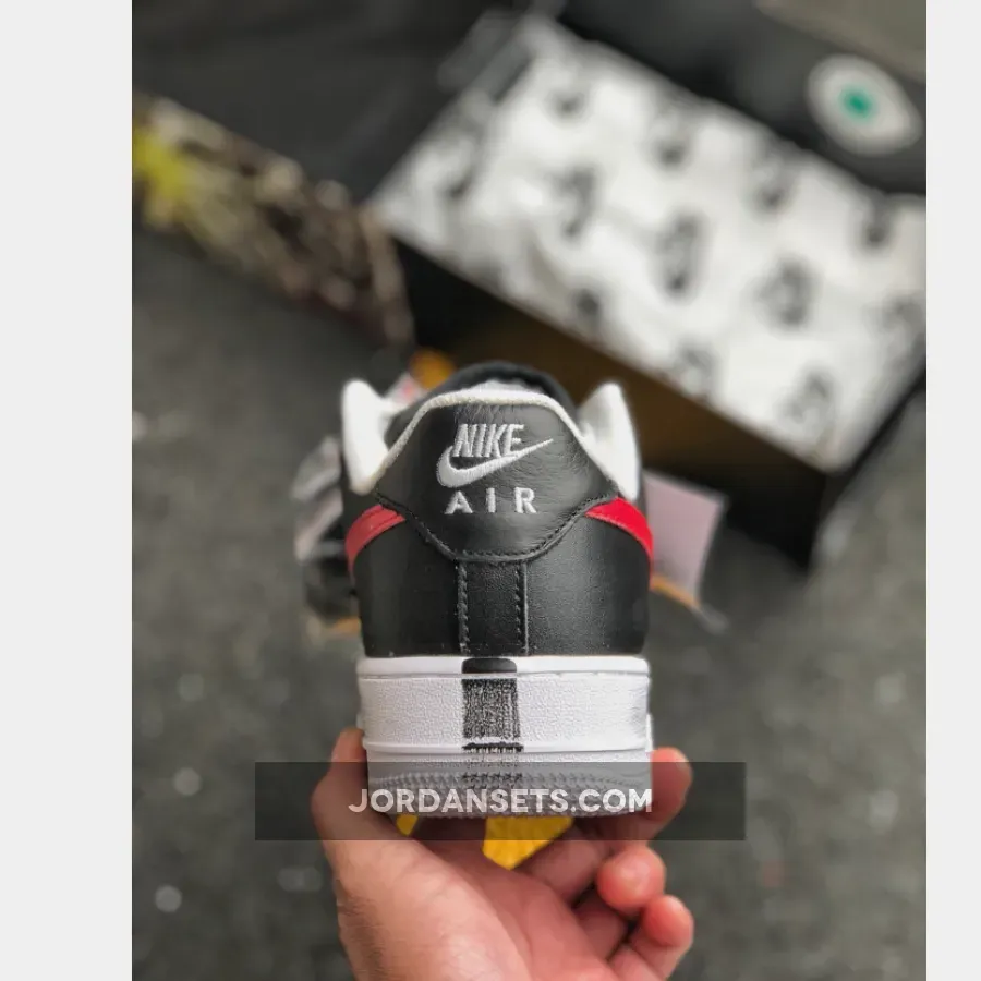 PEACEMINUSONE x Nike Air Force 1 Black/Sport Red-White PEACEMINUSONE x Nike Air Force 1 Black/Sport Red-White