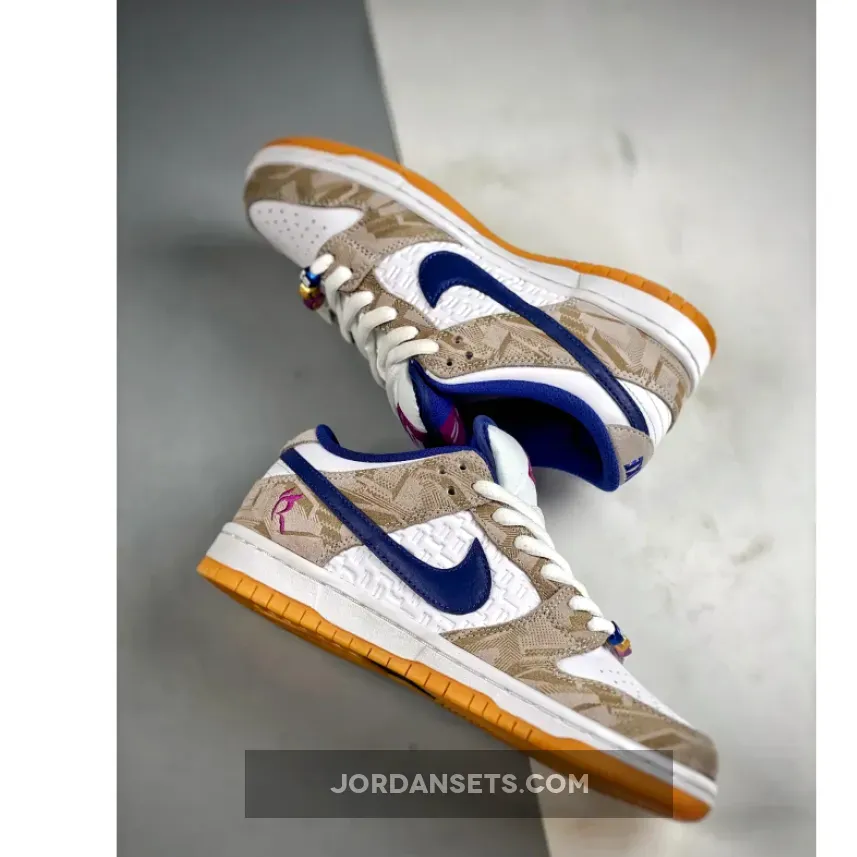 Rayssa Leal x Nike SB Dunk Low Pure Platinum/Vivid Purple-Gum Rayssa Leal x Nike SB Dunk Low Pure Platinum/Vivid Purple-Gum