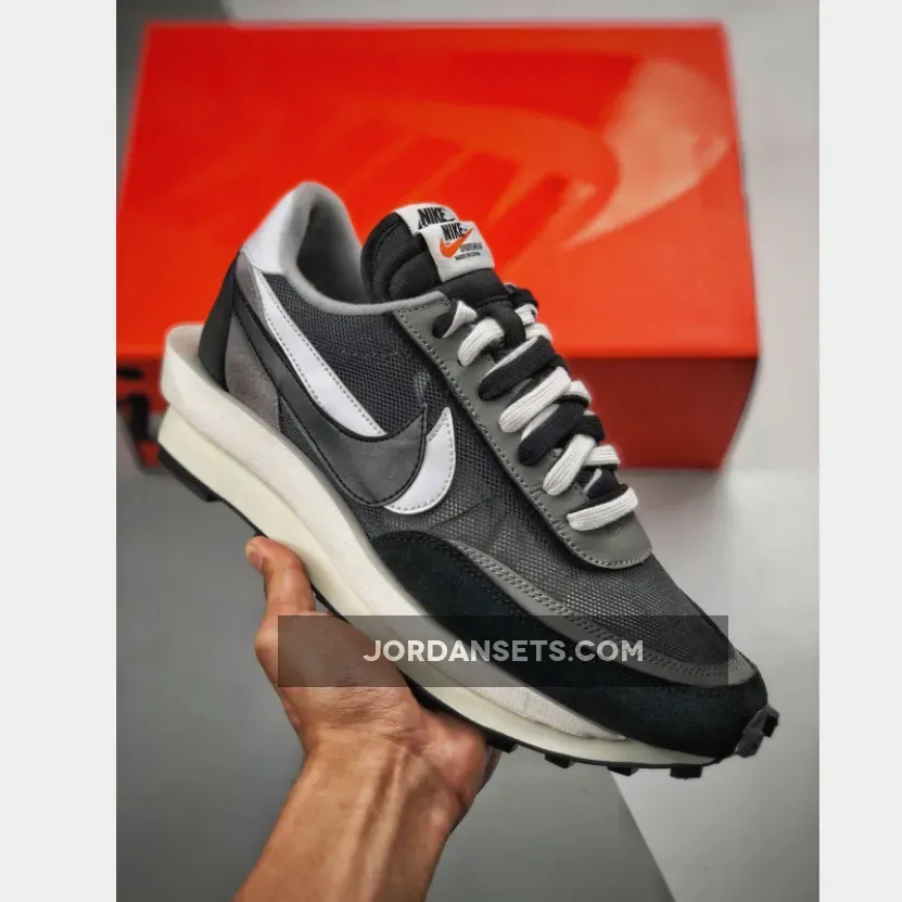 Sacai x Nike LDV Waffle Black White Gunsmoke