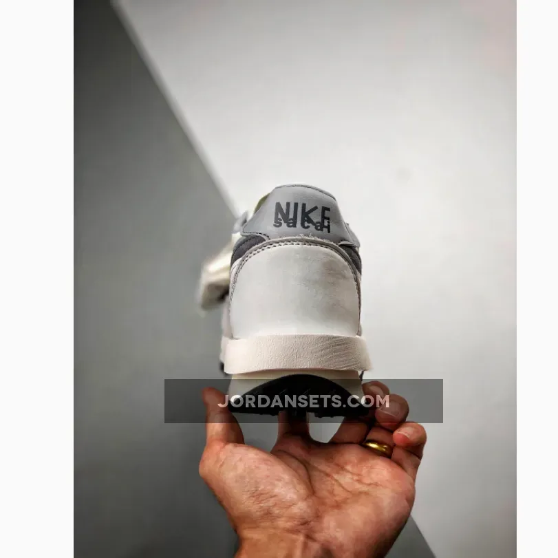 Sacai x Nike LDV Waffle Daybreak Grey White Sacai x Nike LDV Waffle Daybreak Grey White