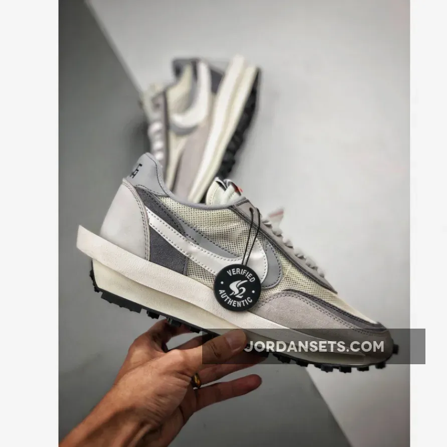 Sacai x Nike LDV Waffle Daybreak Grey White Sacai x Nike LDV Waffle Daybreak Grey White