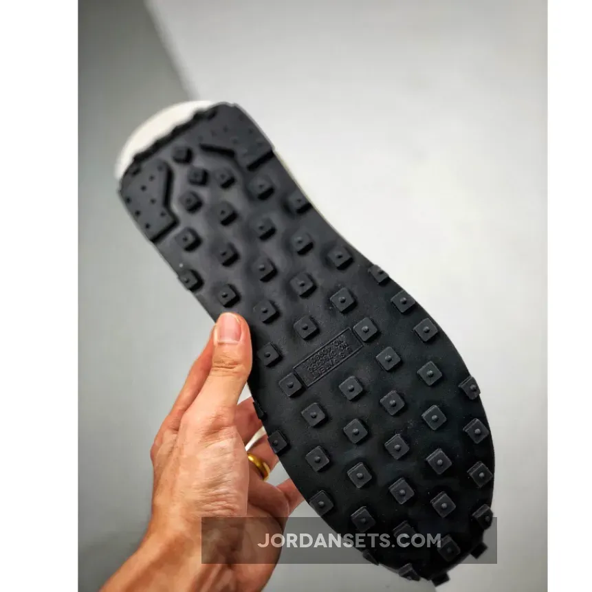 Sacai x Nike LDV Waffle Daybreak Grey White Sacai x Nike LDV Waffle Daybreak Grey White