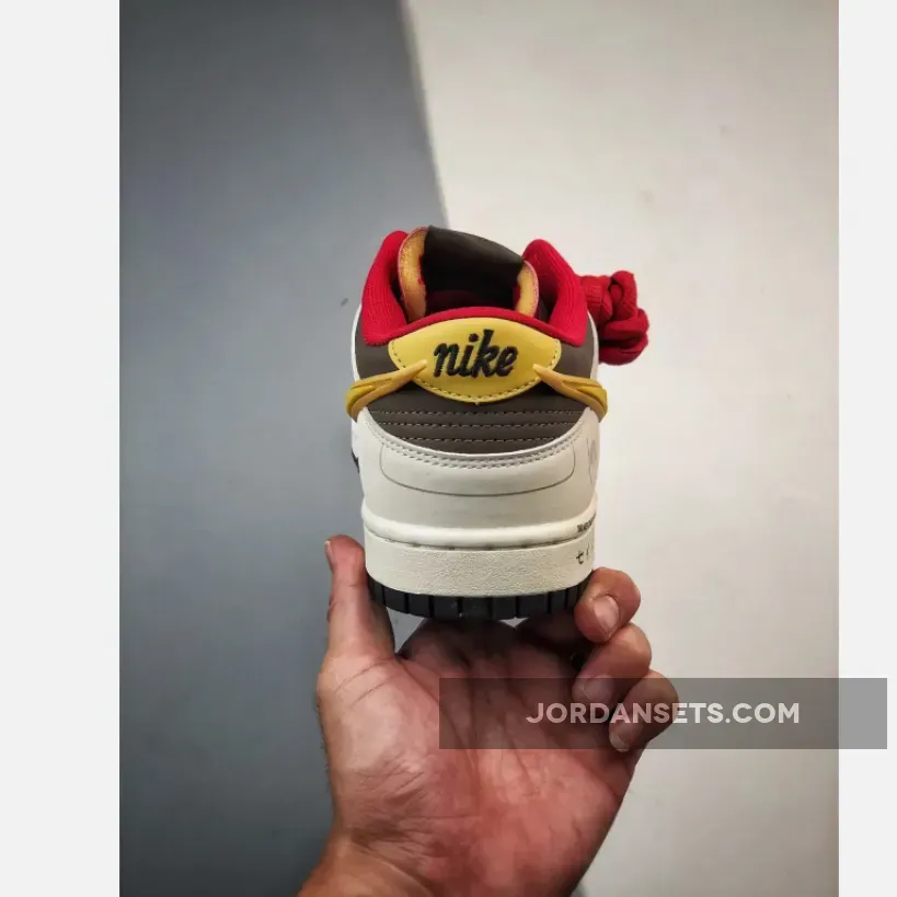 Saint Seiya x Nike Dunk Low Sail Red Gold Saint Seiya x Nike Dunk Low Sail Red Gold