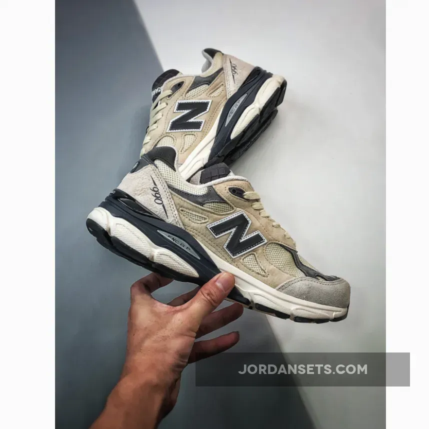 Teddy Santis x New Balance M990v3 Moonbeam Teddy Santis x New Balance M990v3 Moonbeam