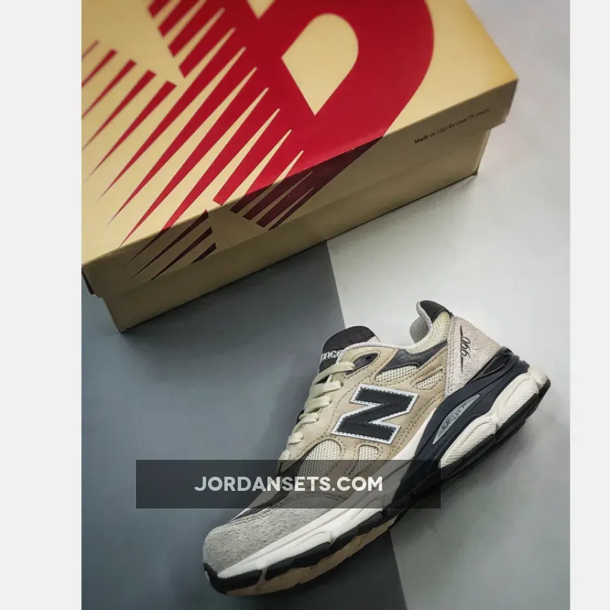 Teddy Santis x New Balance M990v3 Moonbeam Teddy Santis x New Balance M990v3 Moonbeam