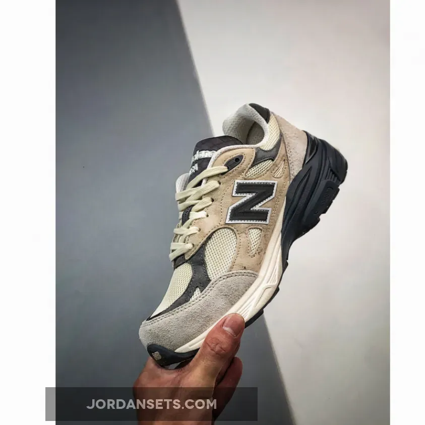 Teddy Santis x New Balance M990v3 Moonbeam Teddy Santis x New Balance M990v3 Moonbeam