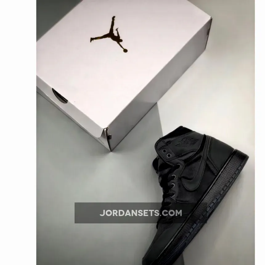 Wmns Air Jordan 1 Retro High Og Rox Brown Black/Black-Metallic Goldrown/White AJ1 Wmns Air Jordan 1 Retro High Og Rox Brown Black/Black-Metallic Goldrown/White AJ1