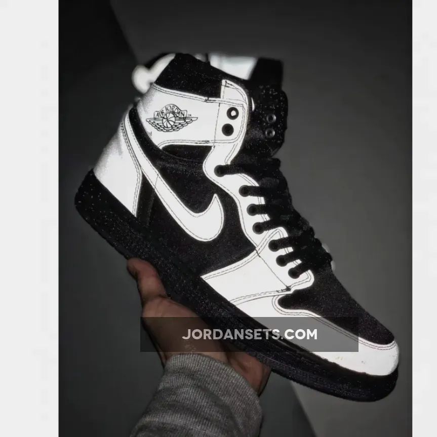 Wmns Air Jordan 1 Retro High Og Rox Brown Black/Black-Metallic Goldrown/White AJ1 Wmns Air Jordan 1 Retro High Og Rox Brown Black/Black-Metallic Goldrown/White AJ1