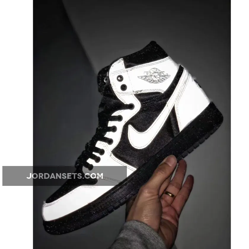 Wmns Air Jordan 1 Retro High Og Rox Brown Black/Black-Metallic Goldrown/White AJ1 Wmns Air Jordan 1 Retro High Og Rox Brown Black/Black-Metallic Goldrown/White AJ1